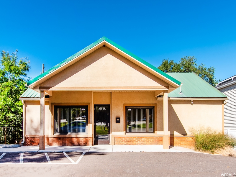 309 N Washington Blvd E, Ogden, UT 84404
