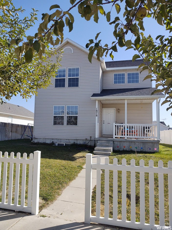 1878 E Juniper Dr, Eagle Mountain, UT 84005