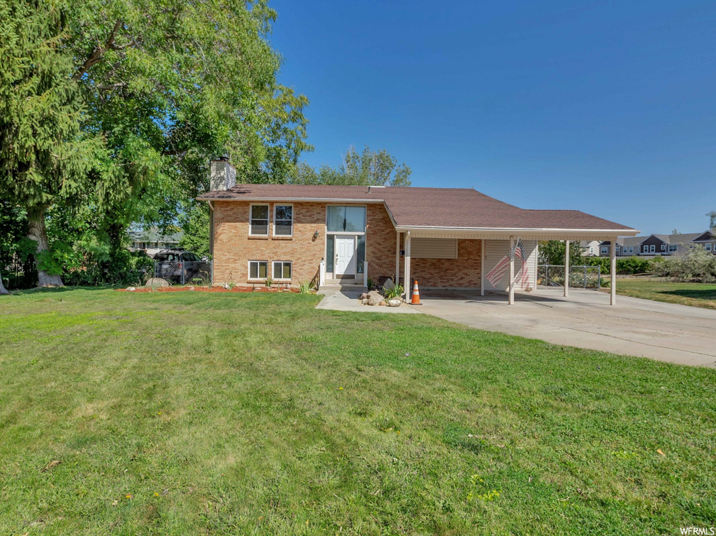 642 W 2575 N, Clinton, UT 84015