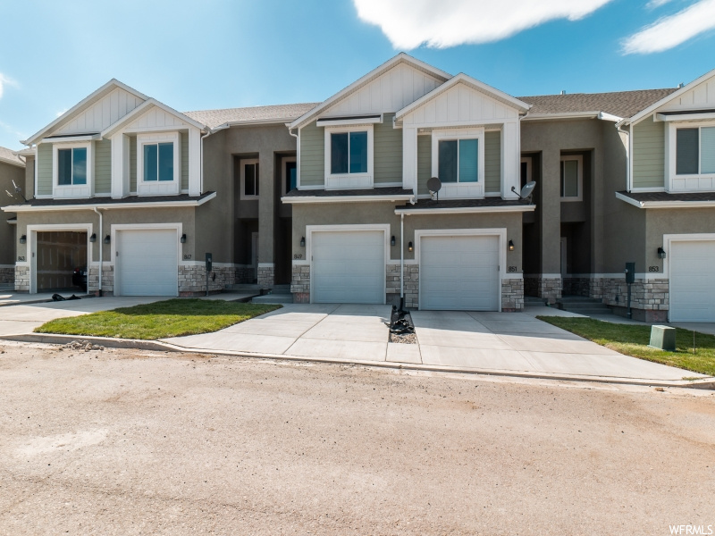 864 N GLENEAGLES CT #864, Tooele UT 84074