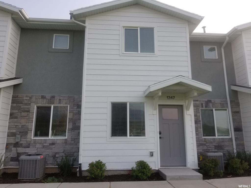1247 N 450 E, Ogden, UT 84404