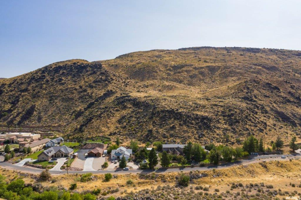 E Spring Dr #4, Toquerville, UT 84774