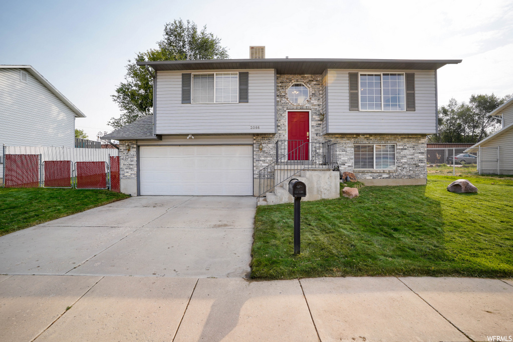 2086 N 100 W, Sunset, UT 84015