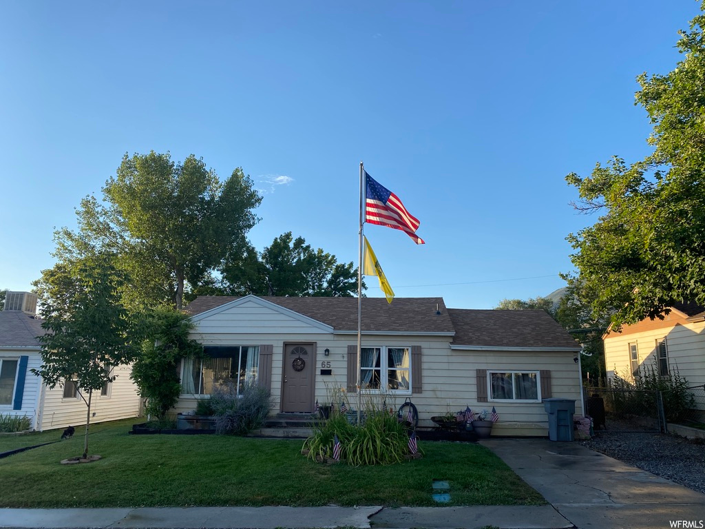 65 E Maple Ln S, Pleasant Grove, UT 84062