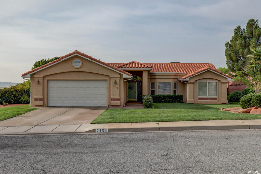 2166 E 10 S, St. George, UT 84790