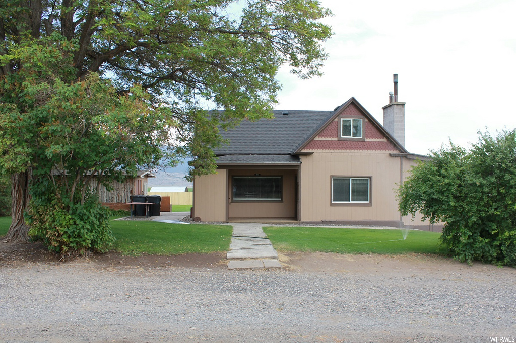 381 W 100 S, Bicknell, UT 84715