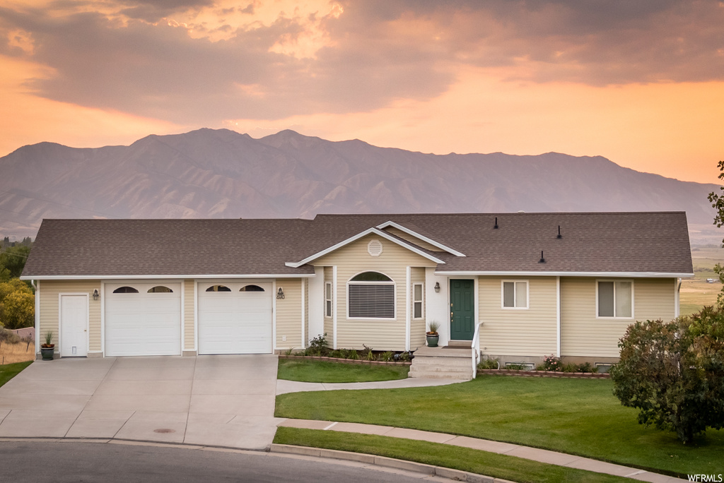 670 E 380 N, Hyrum, UT 84319