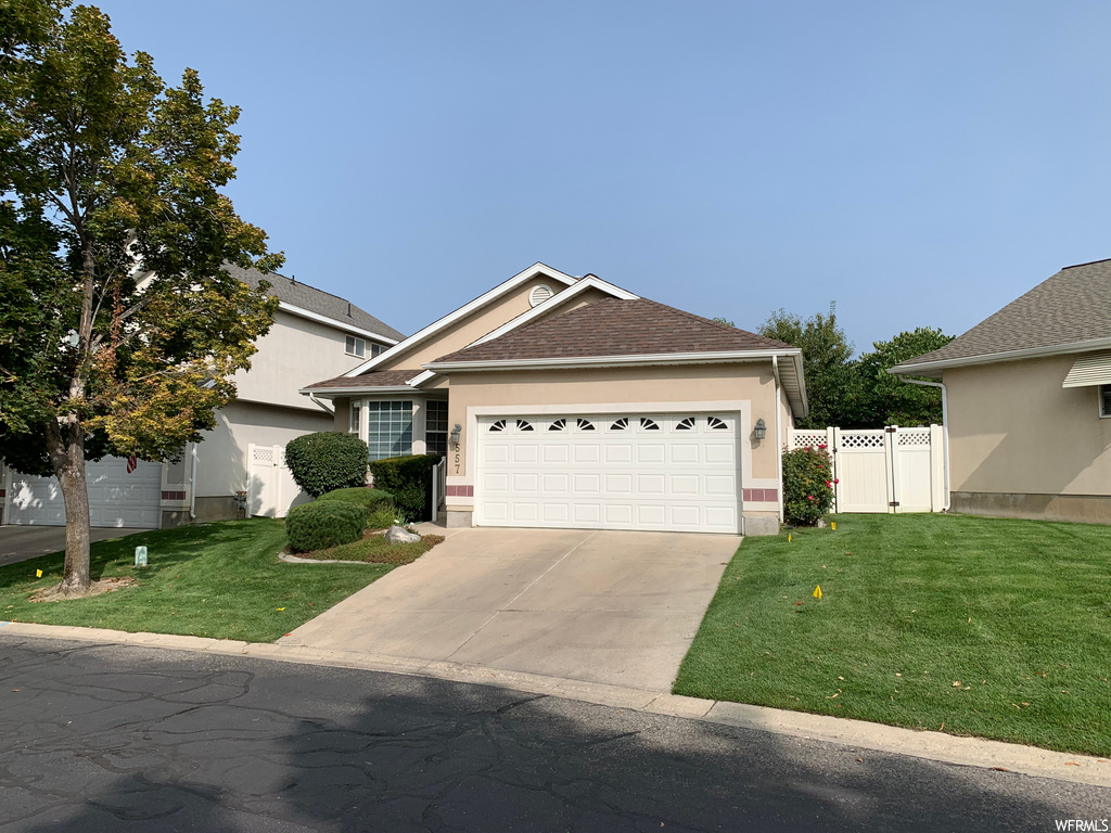 557 E Villager Ln, Midvale