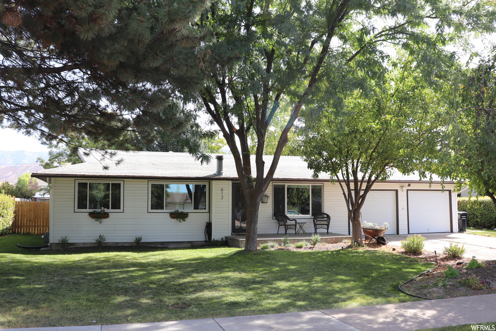 612 N Maple Dr, Smithfield, UT 84335