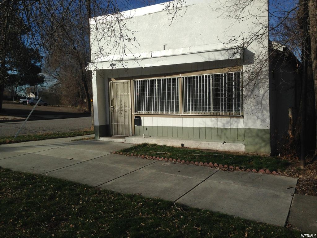 3489 S Grant Ave E, Ogden, UT 84401