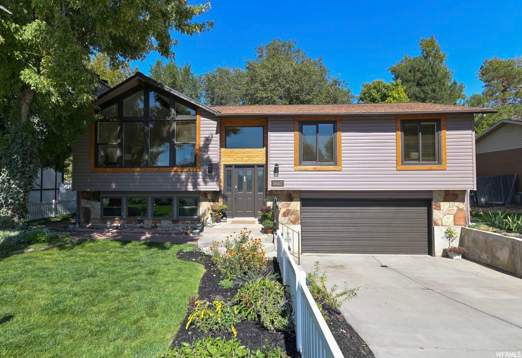 1667 E 9800 S, Sandy, UT 84092