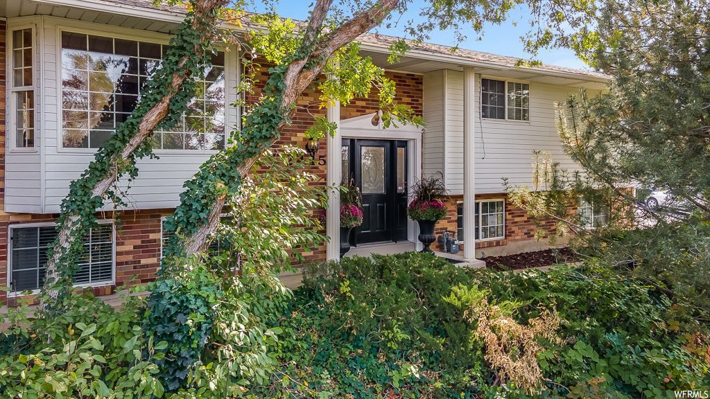 2415 S 900 E, Bountiful, UT 84010