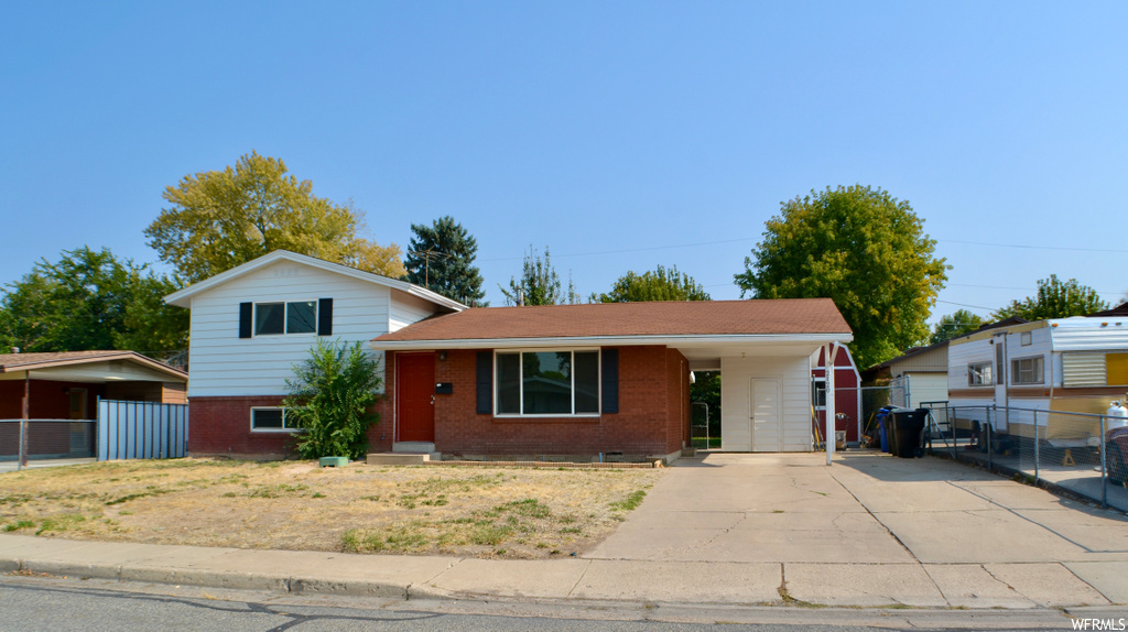 2120 N 300 W, Sunset, UT 84015