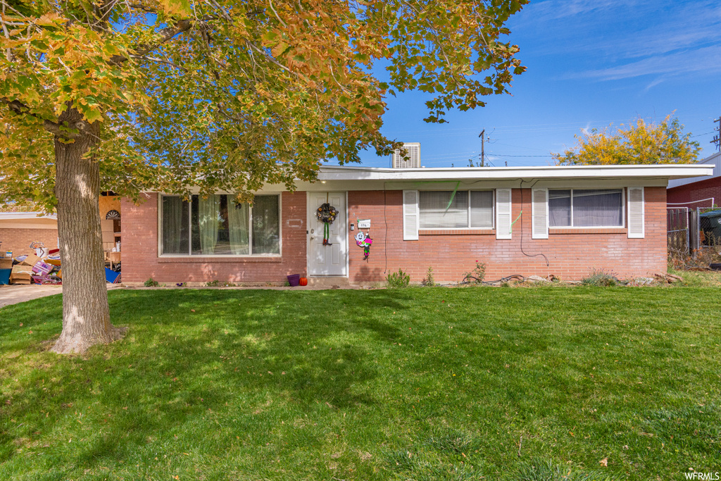 196 W 1550 N, Sunset, UT 84015
