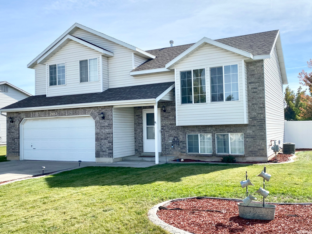 2457 W 1725 N, Clinton, UT 84015