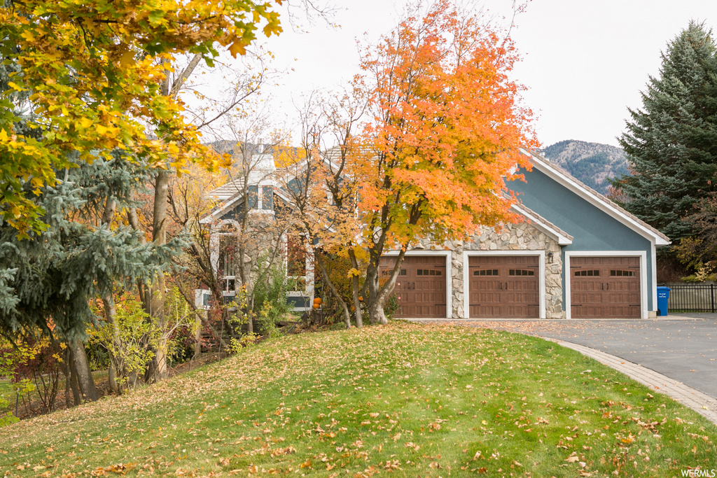 330 N 575 E, Hyde Park, UT 84318