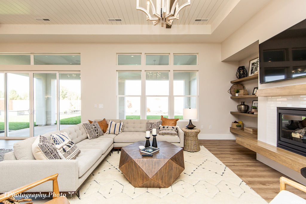 56 W ELINOR LN Washington, UT 84780