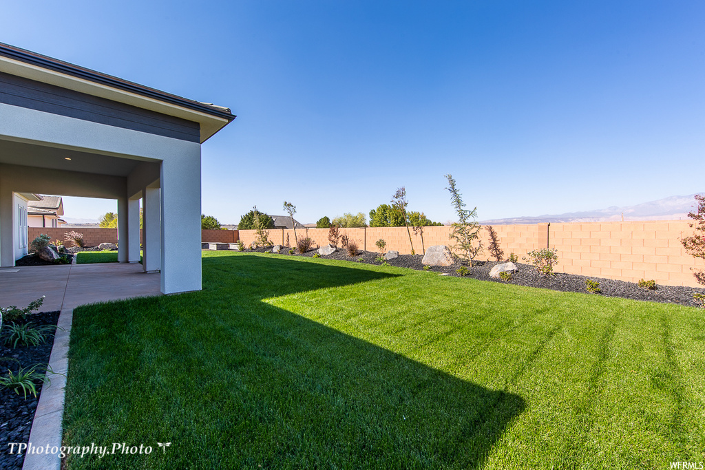 56 W ELINOR LN Washington, UT 84780
