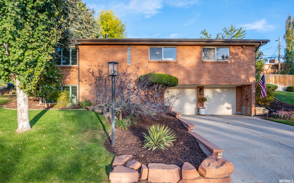 890 N 900 E, Bountiful, UT 84010