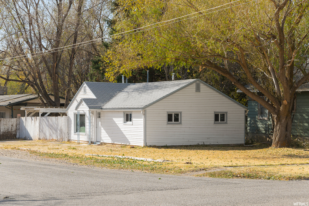 1607 S Fowler Ave E, Ogden, UT 84404