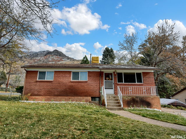 748 S Simoron Dr, Ogden, UT 84404