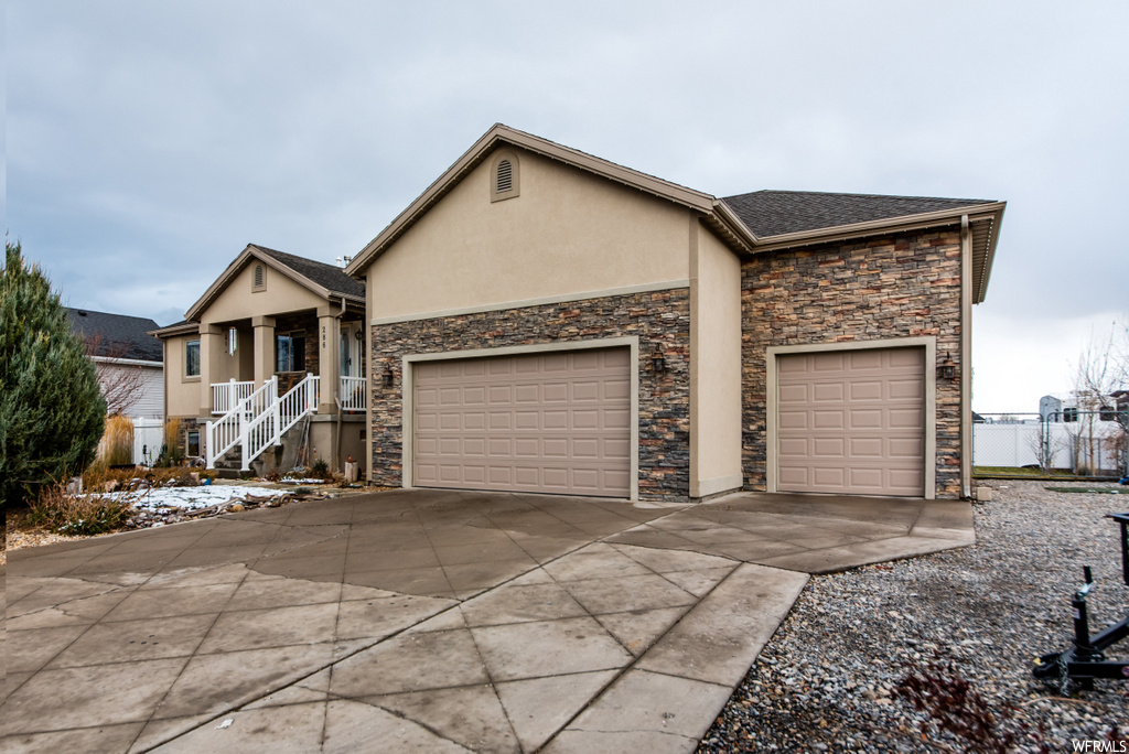 286 W 400 S, Hyde Park, UT 84318