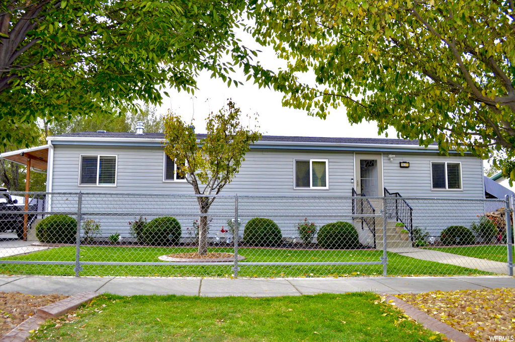 103 N Pingree Ave, Ogden, UT 84404