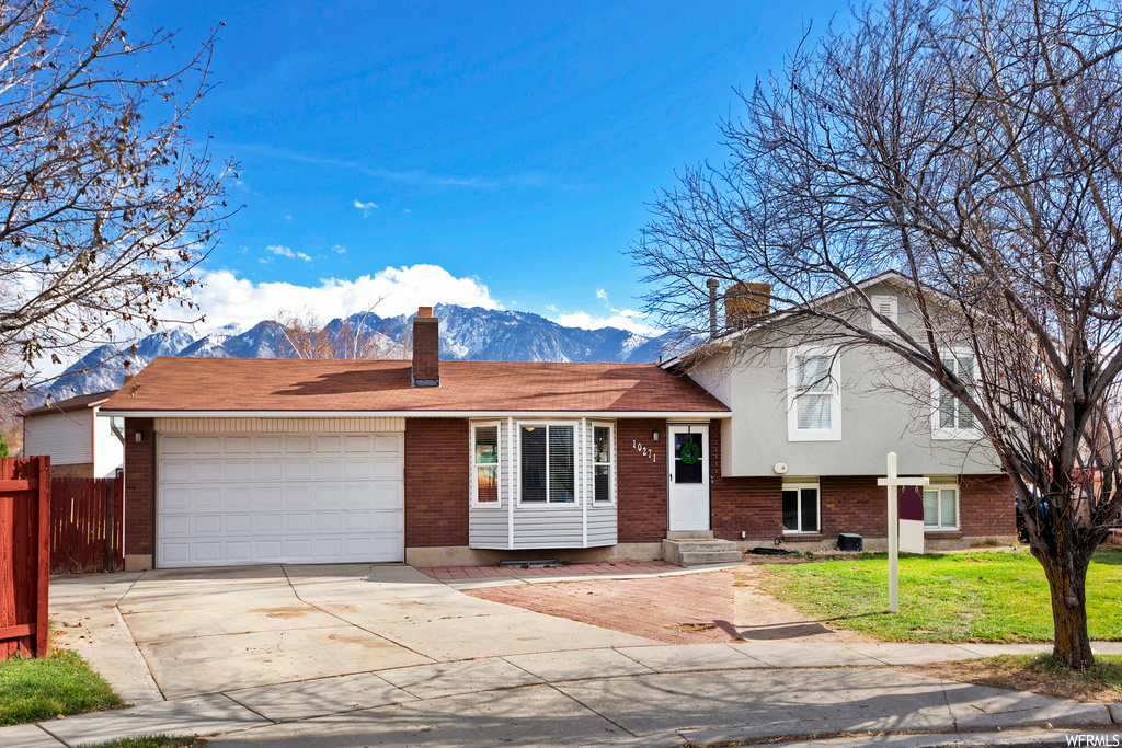 10271 S 570 E, Sandy, UT 84070