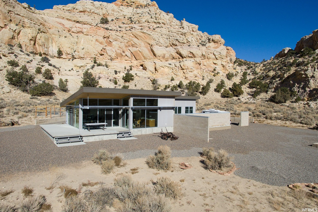 3065 E Fish Creek Rd, Teasdale, UT 84773