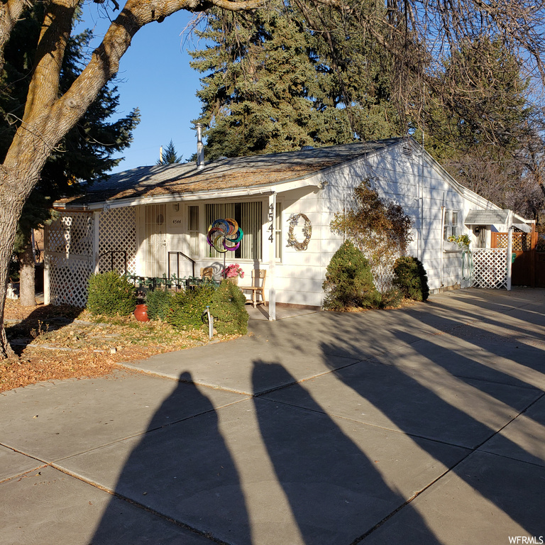 4544 S 2350 W, Roy, UT 84067