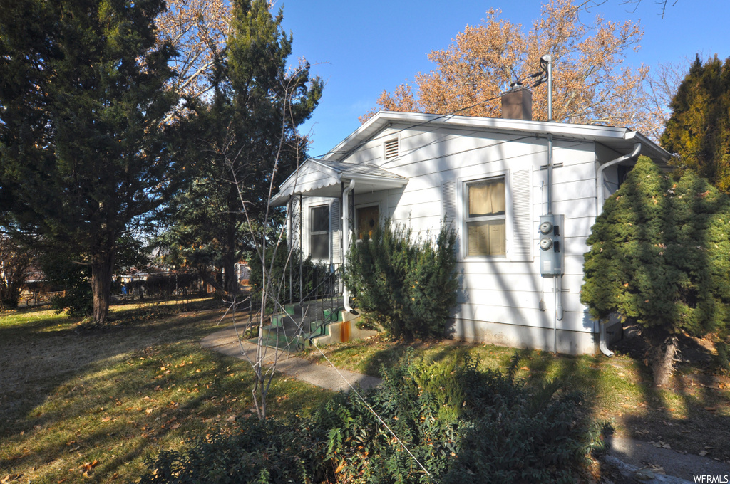 3829 Grandview Dr, Ogden, UT 84403