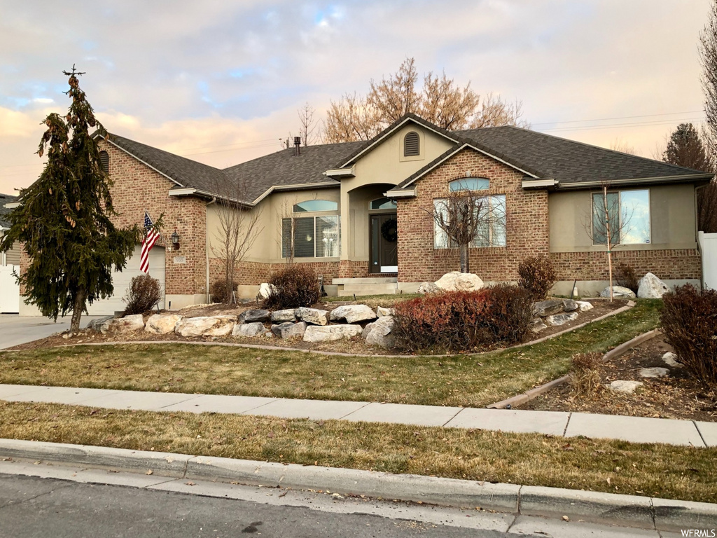 935 S 150 E, Kaysville, UT 84037