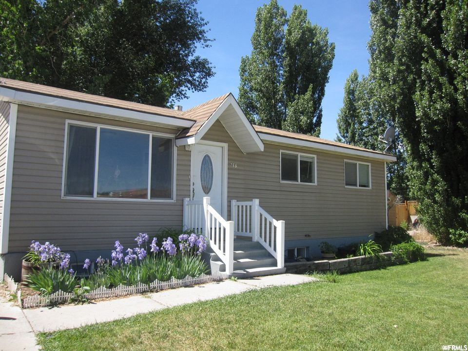 756 E 400 N, Roosevelt, UT 84066