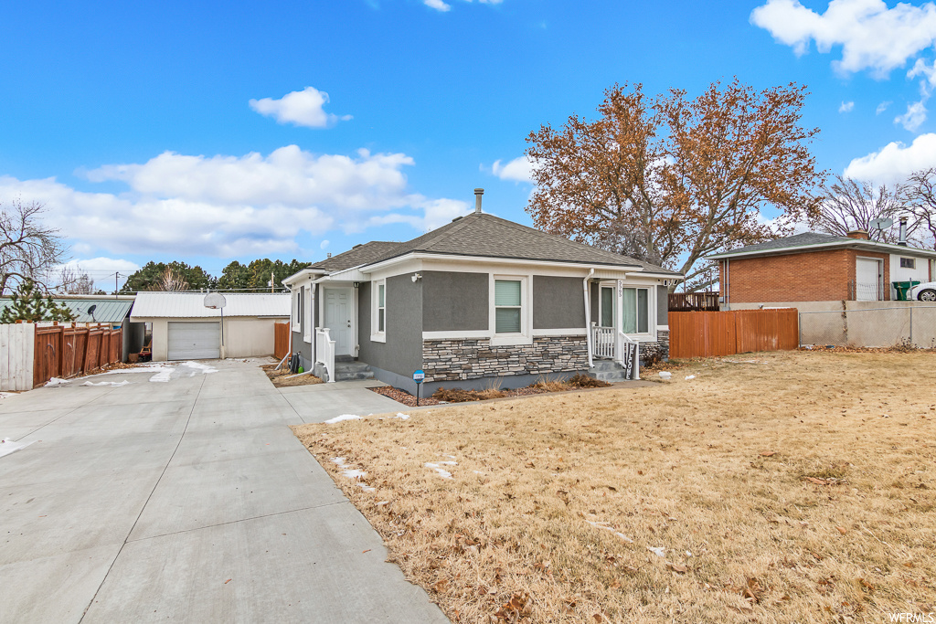 5565 S 2300 W, Roy, UT 84067