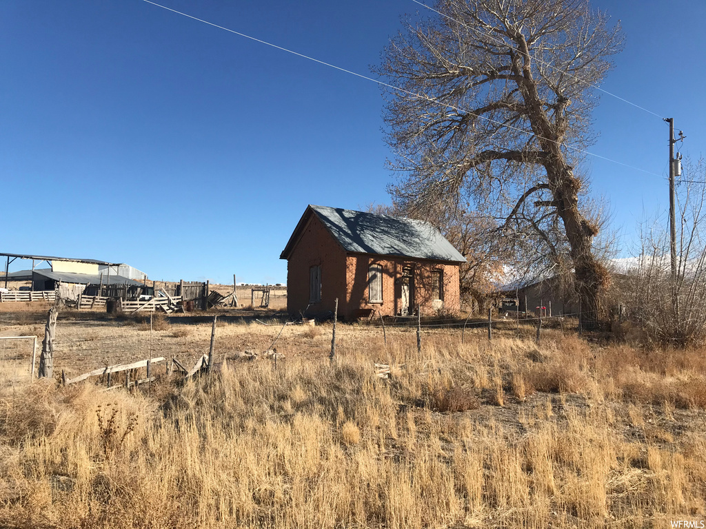 735 E 200 N, Moroni, UT 84646