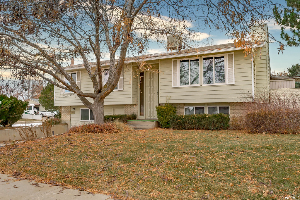 5504 S 3100 W, Roy, UT 84067