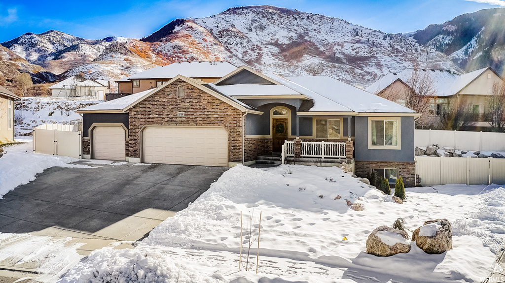 2798 N 1385 E, North Ogden, UT 84414