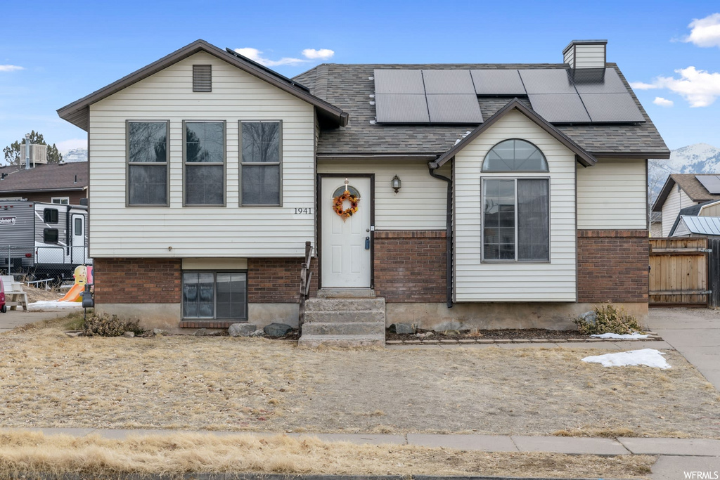 1941 S 100 E, Clearfield, UT 84015