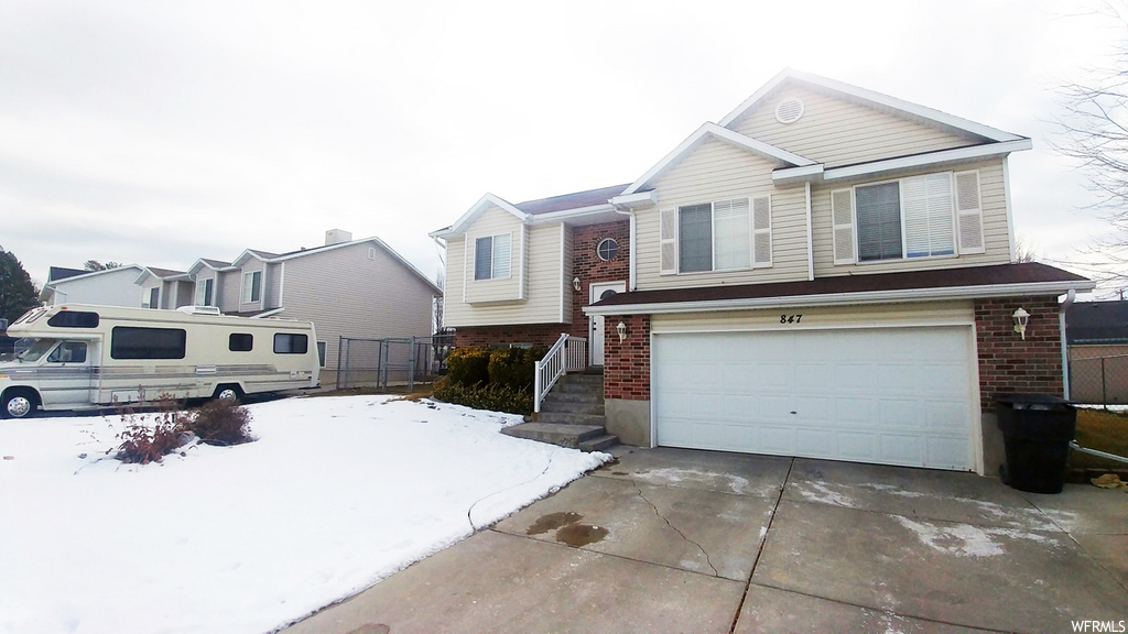 847 W 1350 N, Clinton, UT 84015