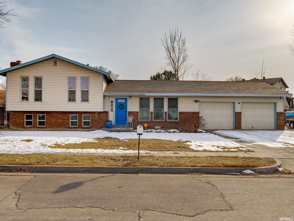 2995 W 4325 S, Roy, UT 84067