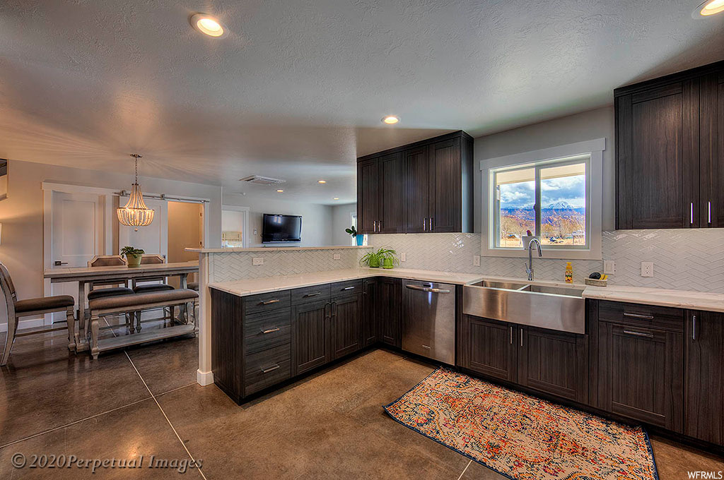 72 TANGREN DR #LOT 1D Moab, UT 84532