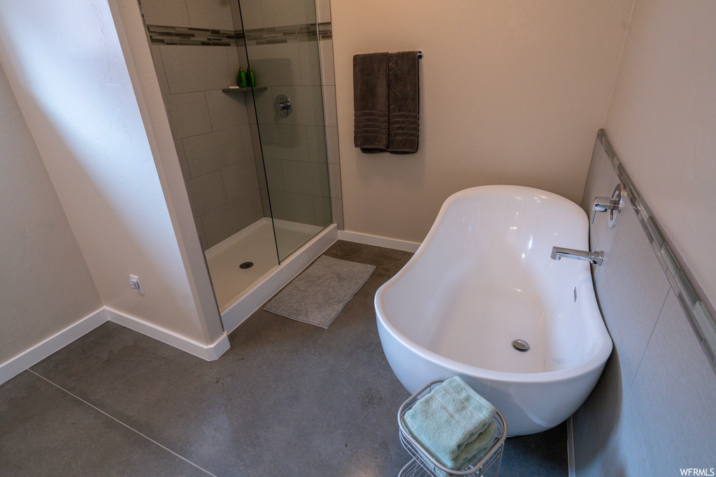 54 S TANGREN DR #1B Moab, UT 84532