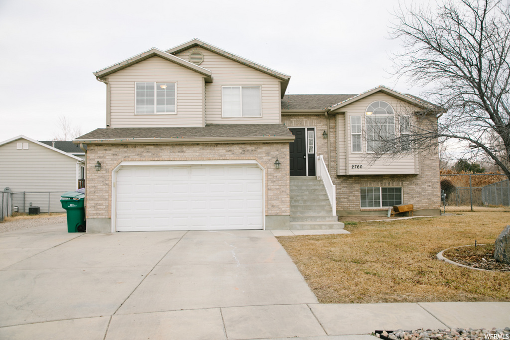 2760 W 5975 S, Roy, UT 84067