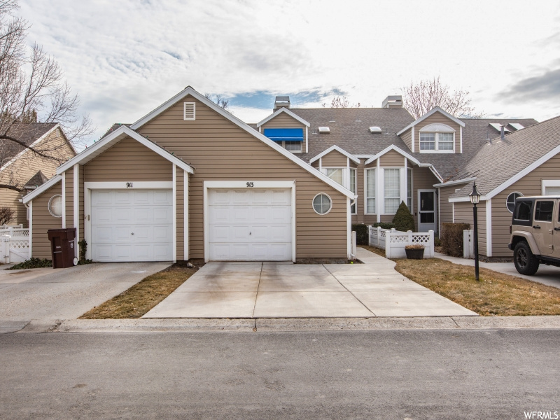 913 W New Hampton Dr S, Murray