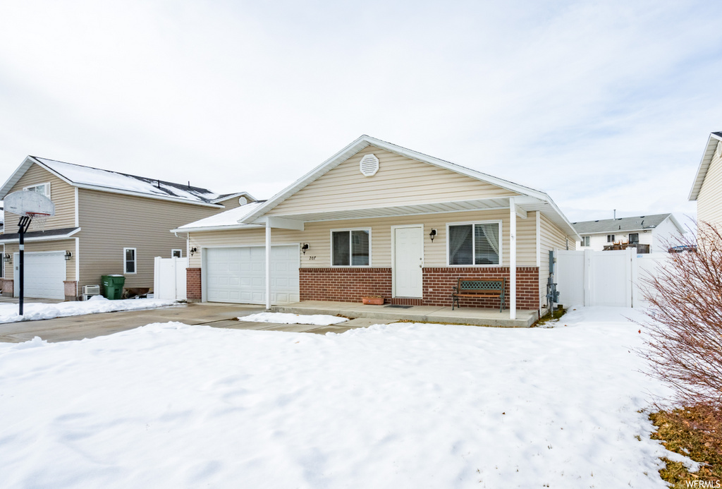 207 S Sunstone Cir W, Logan, UT 84321