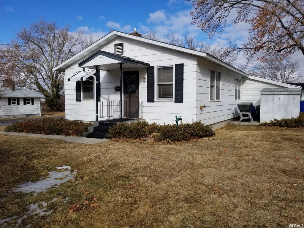 3830 Grandview Dr, Ogden, UT 84403