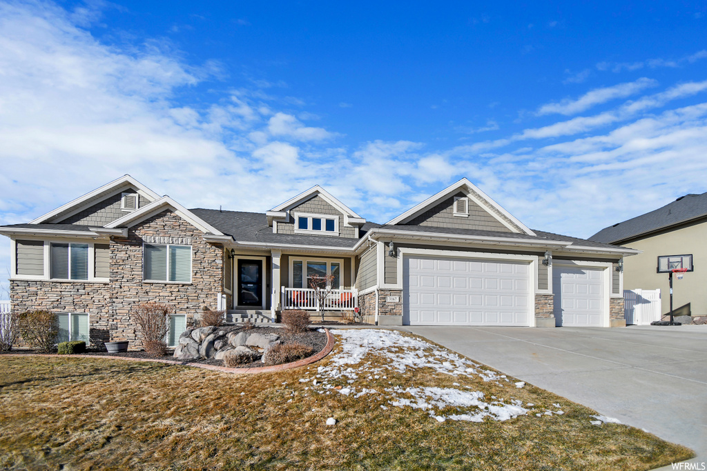 3167 N Goshawk Way, Layton, UT 84040