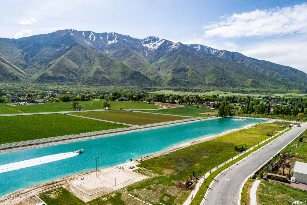 487 S Maple Lakes Dr #9, Mapleton, UT 84664