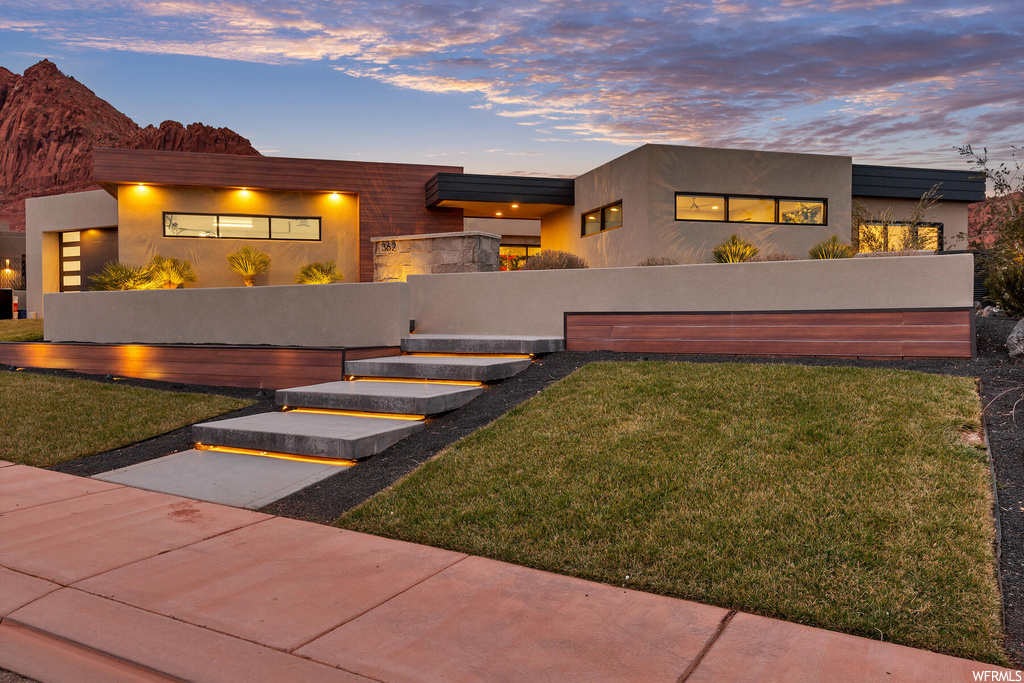362 N Turtle Point Dr, Ivins, UT 84738