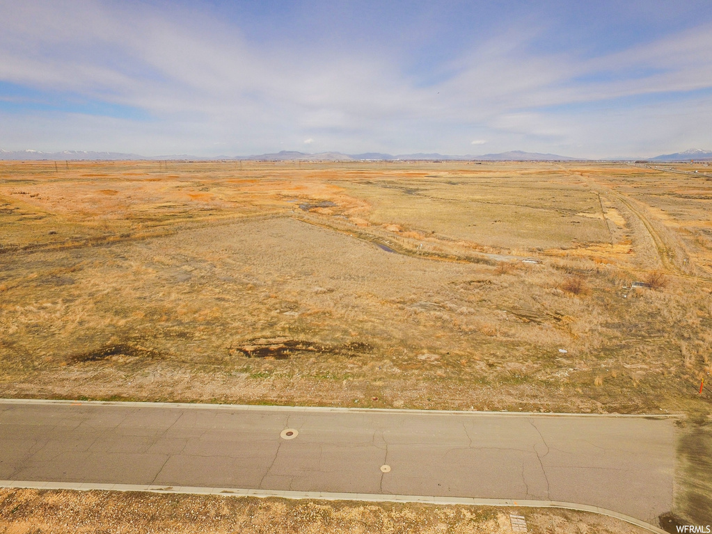 950 S 1600 W #10, Perry, UT 84302